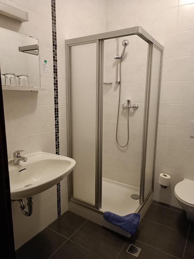 Garni Hotel Post Weißenstadt 外观 照片